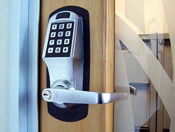 Get Your Lock Solutions from the Best Locksmith Avondale Arizona Has to Offer